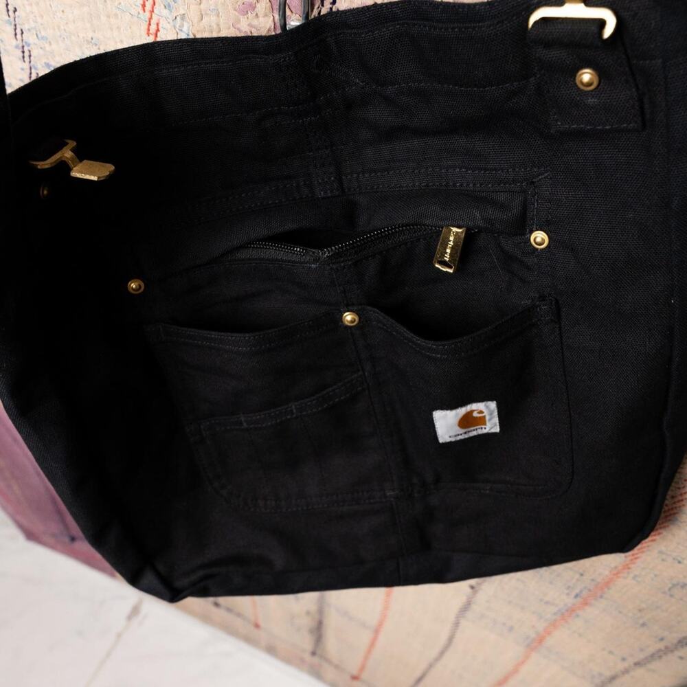 Custom upcycled carhartt tote bag / crossbody bag - Picture 5 of 7